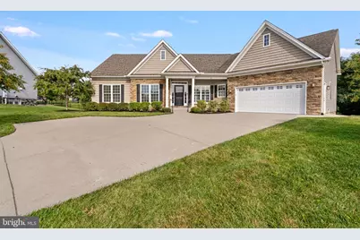150 Abrams Pointe Boulevard, Winchester, VA 22602 - Photo 3
