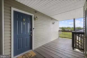 136 Brookland Ct, Winchester, VA 22602 - Photo 5