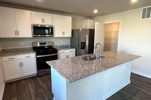 106 Medley Wy, Stephens City, VA 22655 - Photo 5