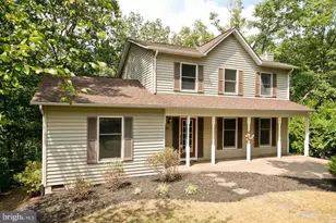 324 Overlook Dr, Cross Junction, VA 22625 - Photo 3