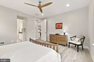 121 Foam Flower Dr, Lake Frederick, VA 22630 - Photo 25