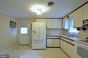 227 Slate Ln, Stephenson, VA 22656 - Photo 27