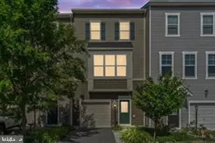 105 Poinsettia Wy, Stephenson, VA 22656 - Photo 3
