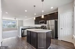 105 Poinsettia Wy, Stephenson, VA 22656 - Photo 9
