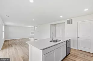 130 Bookers Crst Dr, Stephens City, VA 22655 - Photo 3