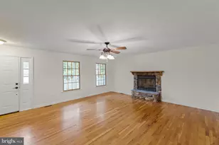 141 Dogwood Dr, Cross Junction, VA 22625 - Photo 7