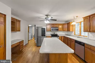 141 Dogwood Dr, Cross Junction, VA 22625 - Photo 9