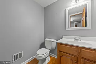 141 Dogwood Dr, Cross Junction, VA 22625 - Photo 11