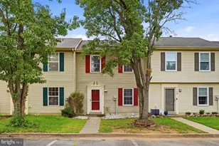 127 Georgetowne Ct, Stephens City, VA 22655 - Photo 1