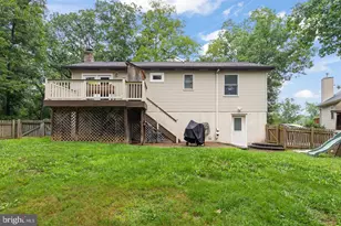 1226 Lakeview Dr, Cross Junction, VA 22625 - Photo 9