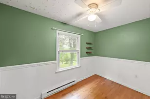 1226 Lakeview Dr, Cross Junction, VA 22625 - Photo 31