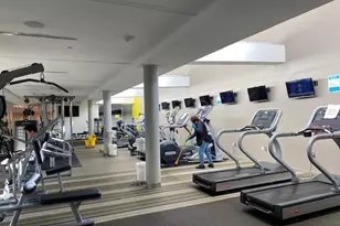 8370 Greensboro Dr, McLean, VA 22102 - Photo 11