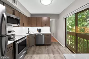 11735 Ledura Ct, Reston, VA 20191 - Photo 15