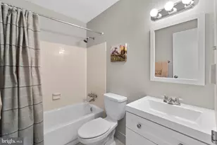 11735 Ledura Ct, Reston, VA 20191 - Photo 17