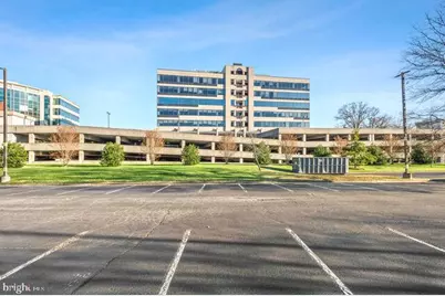 1950 Old Gallows Road, Vienna, VA 22182 - Photo 3