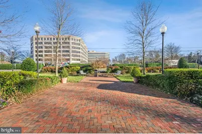 1950 Old Gallows Road, Vienna, VA 22182 - Photo 7