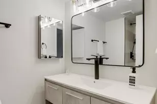 8370 Greensboro Dr, McLean, VA 22102 - Photo 17