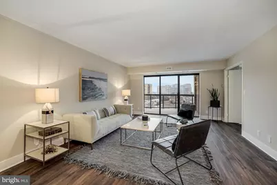 8370 Greensboro Drive #603, McLean, VA 22102 - Photo 5