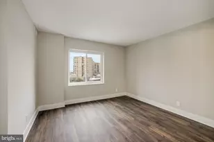 8370 Greensboro Dr, McLean, VA 22102 - Photo 23