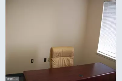 464 Herndon Parkway #216, Herndon, VA 20170 - Photo 3