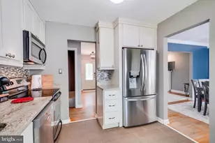 3257 Faragut Ct, Falls Church, VA 22044 - Photo 11