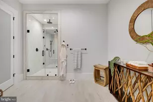 725 Lawton St, McLean, VA 22101 - Photo 95