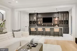 725 Lawton St, McLean, VA 22101 - Photo 107