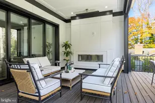 725 Lawton St, McLean, VA 22101 - Photo 19