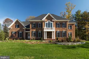 4610 Fairfax Mnr Ct, Chantilly, VA 20151 - Photo 9