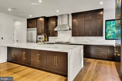 4616 Fairfax Manor Court, Chantilly, VA 20151 - Photo 9