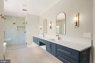 1712 Dalewood Pl, McLean, VA 22101 - Photo 9