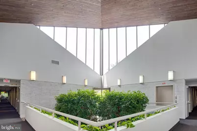 5641 Burke Centre, Burke, VA 22015 - Photo 5