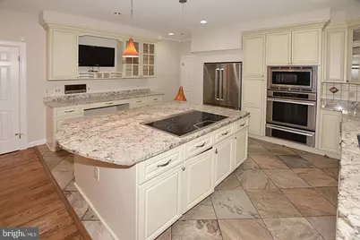 10190 Akhtamar Drive, Great Falls, VA 22066 - Photo 19