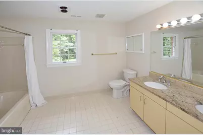10190 Akhtamar Drive, Great Falls, VA 22066 - Photo 27