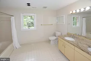 10190 Akhtamar Dr, Great Falls, VA 22066 - Photo 27