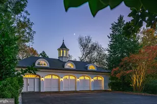 7979 E Boulevard Dr, Alexandria, VA 22308 - Photo 31