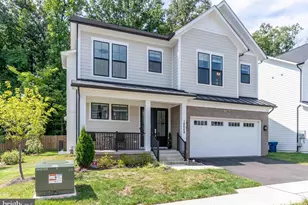 14669 Battery Ridge Ln, Centreville, VA 20120 - Photo 3