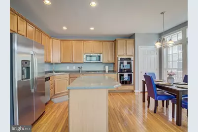 8410 Chaucer House Court, Lorton, VA 22079 - Photo 23