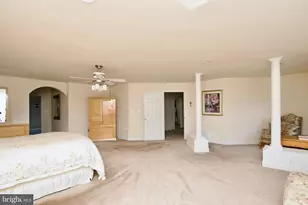 7801 Ridgewood Dr, Annandale, VA 22003 - Photo 43