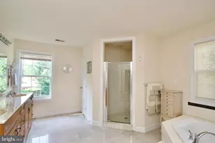 7801 Ridgewood Dr, Annandale, VA 22003 - Photo 47