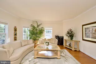 7801 Ridgewood Dr, Annandale, VA 22003 - Photo 11