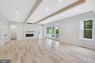 3325 Parkside Terrace, Fairfax, VA 22031 - Photo 25