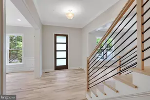 3325 Parkside Terrace, Fairfax, VA 22031 - Photo 9