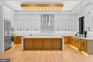 4609 Willow Run Dr, Annandale, VA 22003 - Photo 1