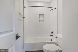 9017 Ellenwood Ln, Fairfax, VA 22032 - Photo 51