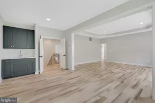 9017 Ellenwood Ln, Fairfax, VA 22032 - Photo 37