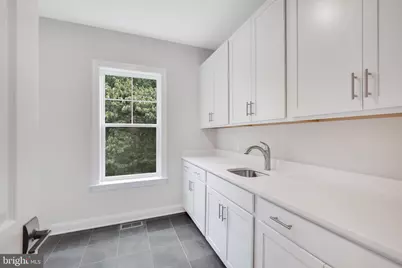 9017 Ellenwood Lane, Fairfax, VA 22032 - Photo 57