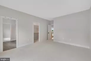 9017 Ellenwood Ln, Fairfax, VA 22032 - Photo 53