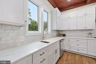 7631 Lisle Ave, Falls Church, VA 22043 - Photo 17