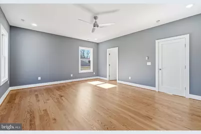 7631 Lisle Avenue, Falls Church, VA 22043 - Photo 45